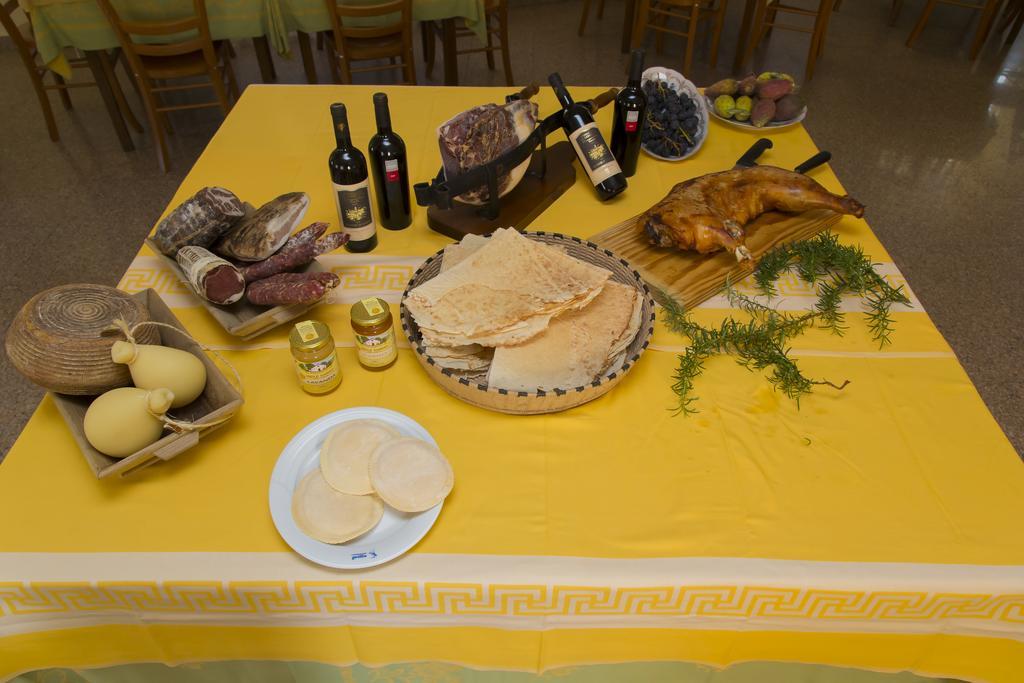 Hotel Grillo Nuoro  Dış mekan fotoğraf