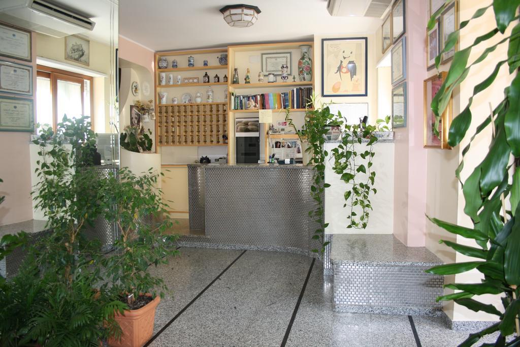 Hotel Grillo Nuoro  Dış mekan fotoğraf